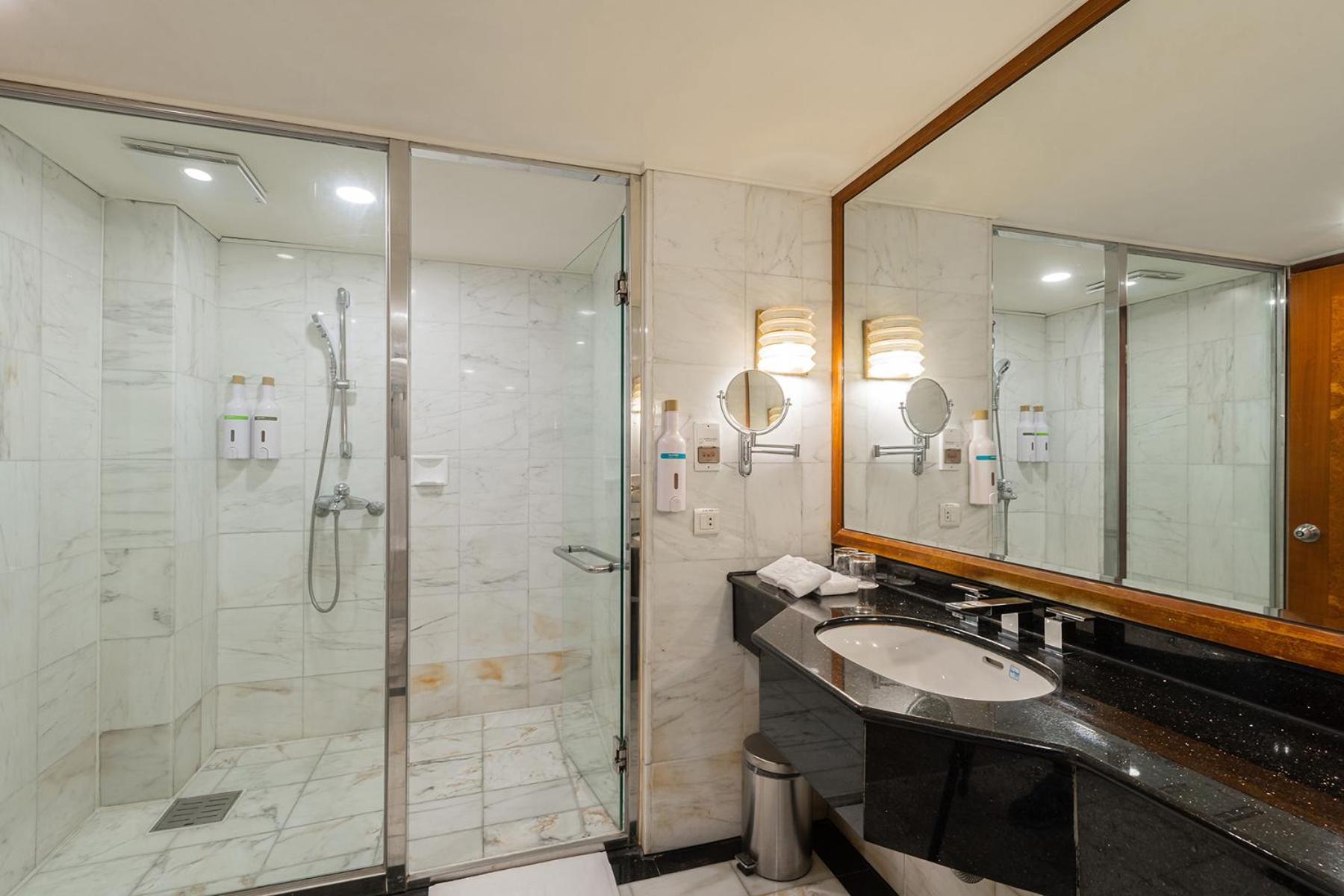 Hotel National Taichung Exterior photo