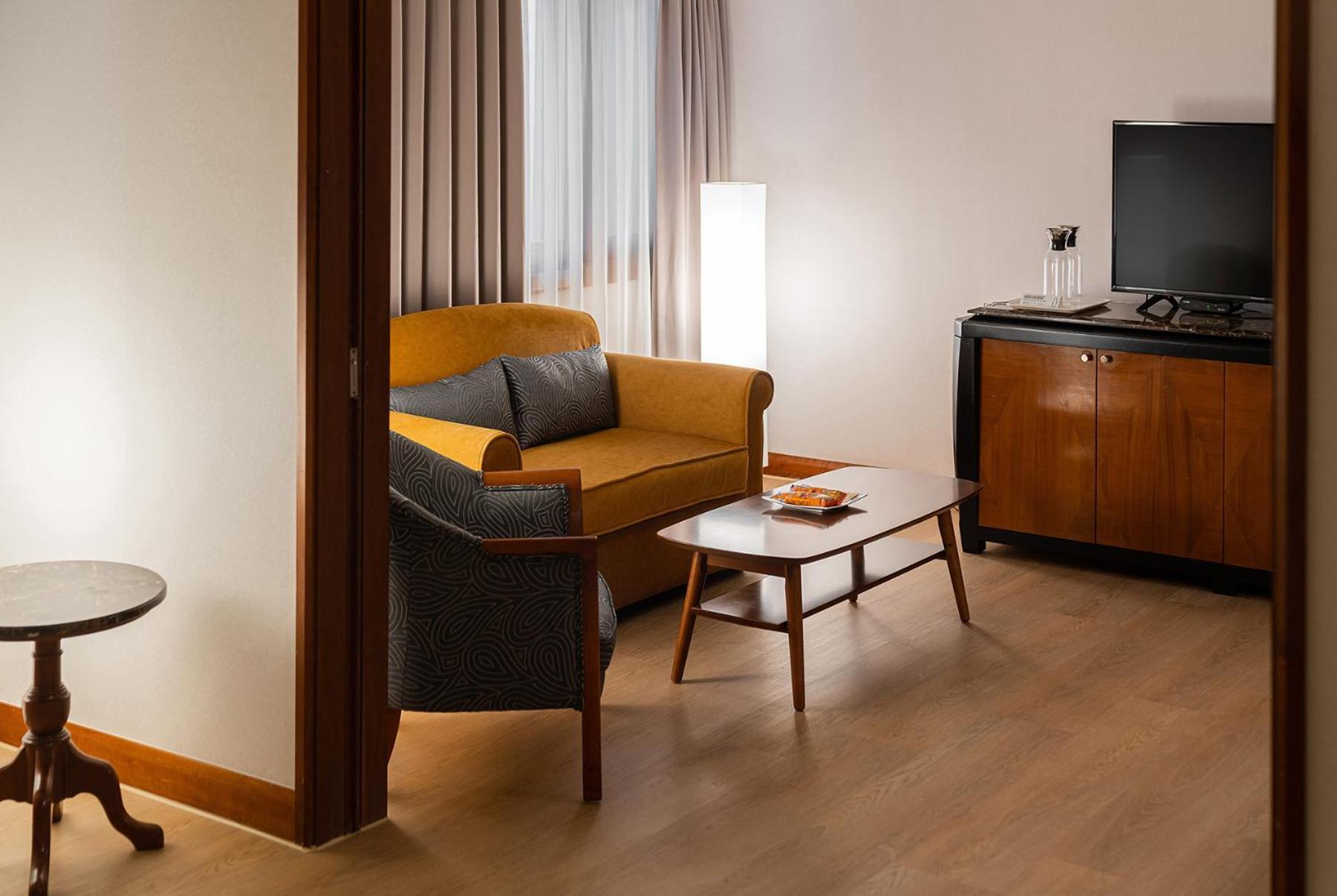 Hotel National Taichung Exterior photo