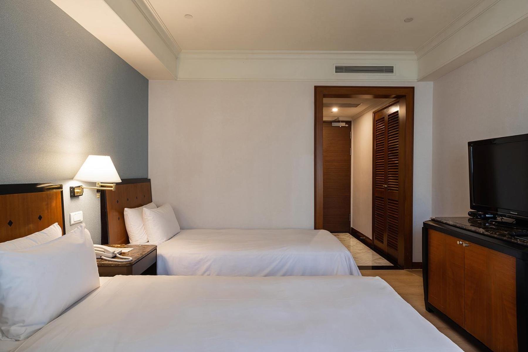 Hotel National Taichung Exterior photo